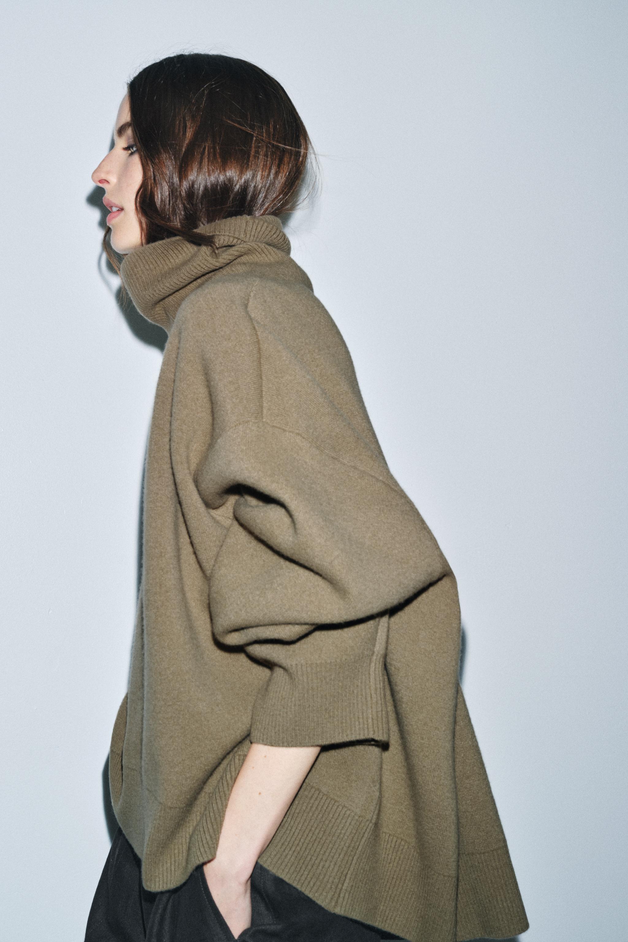 95% WOOL OVERSIZED JUMPER